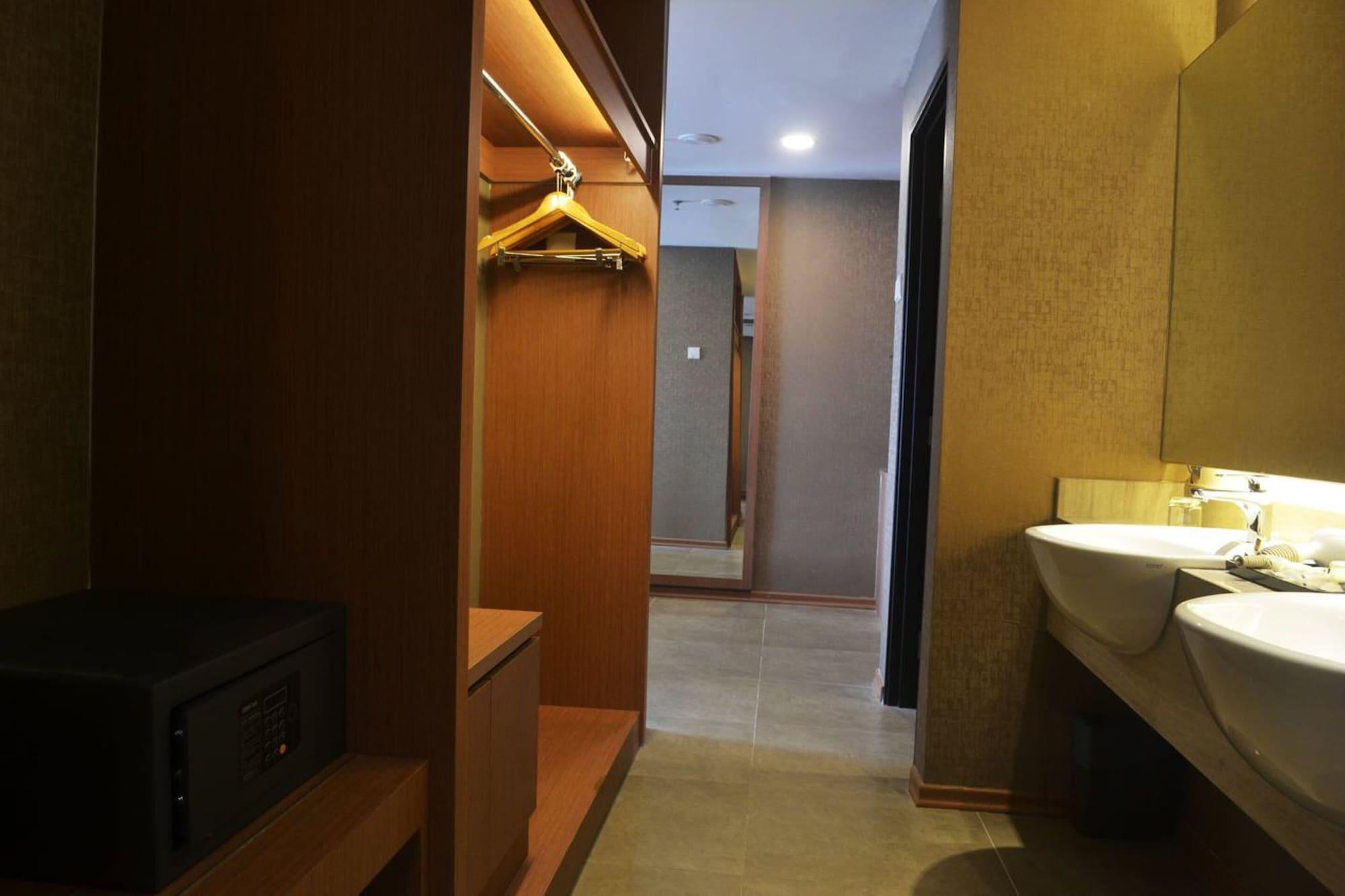 Millesime Hotel Johor Bahru Ngoại thất bức ảnh