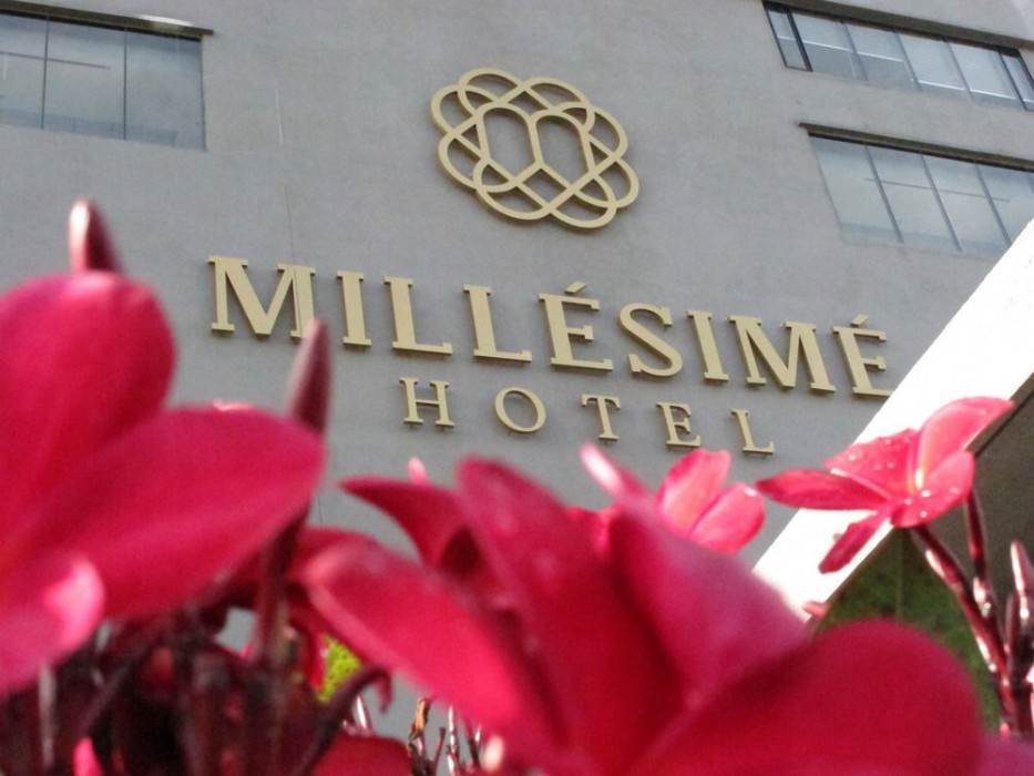 Millesime Hotel Johor Bahru Ngoại thất bức ảnh