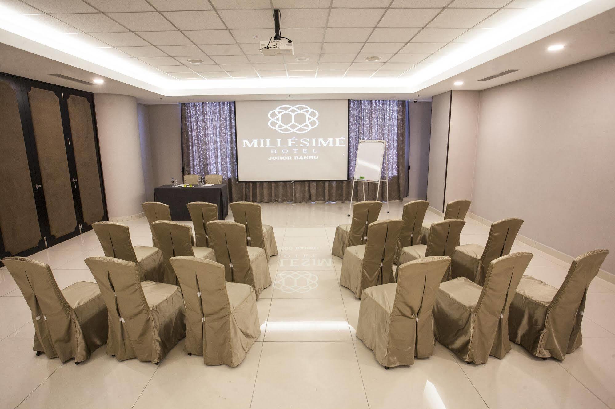 Millesime Hotel Johor Bahru Ngoại thất bức ảnh