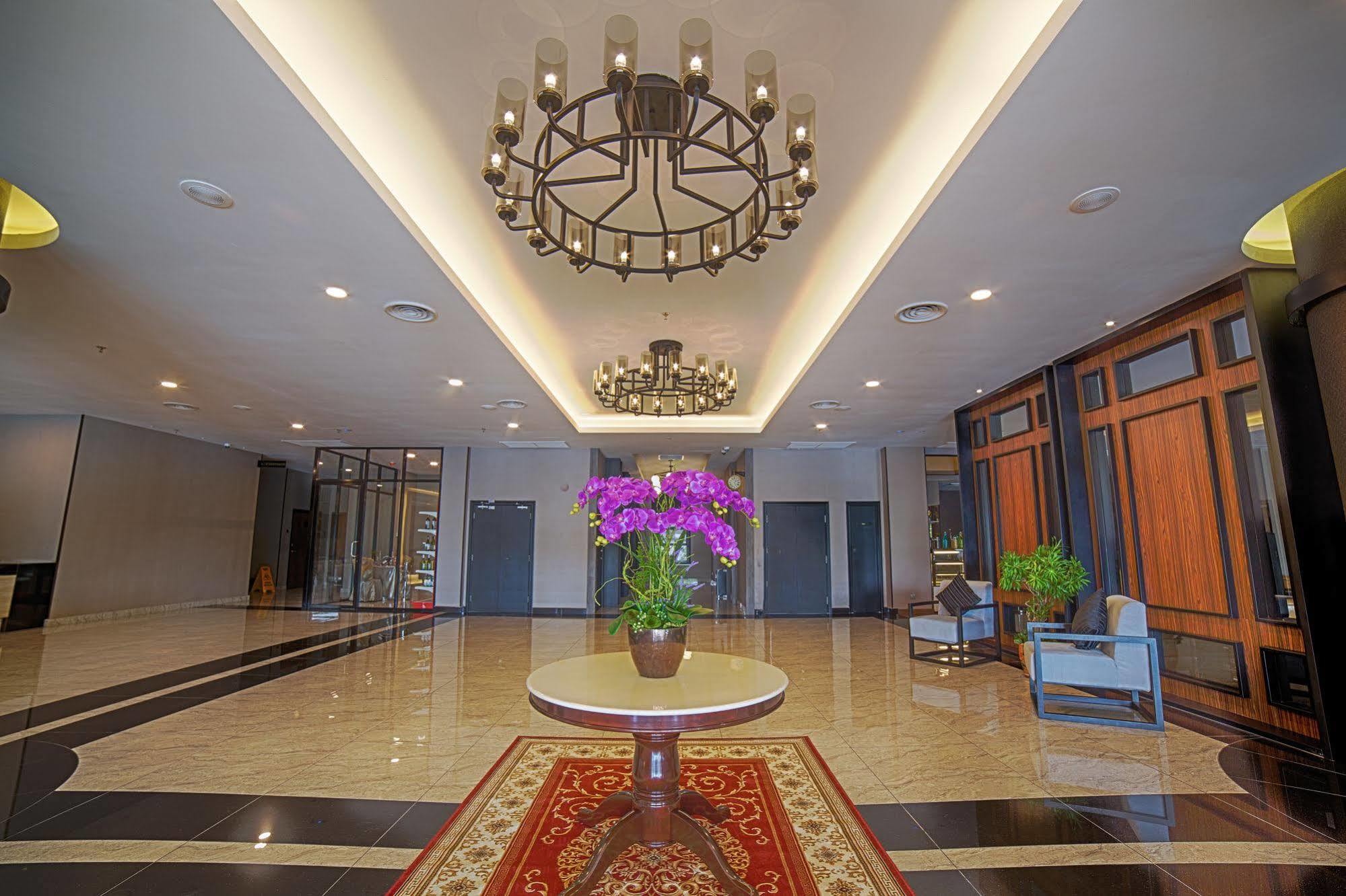 Millesime Hotel Johor Bahru Ngoại thất bức ảnh
